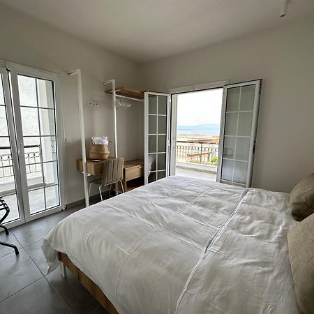 Villa Eleni Greece - Wonderful Sea View Studios Nea Roda Dış mekan fotoğraf